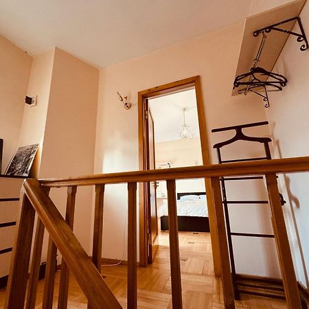 Sky Guest House Тбилиси Екстериор снимка